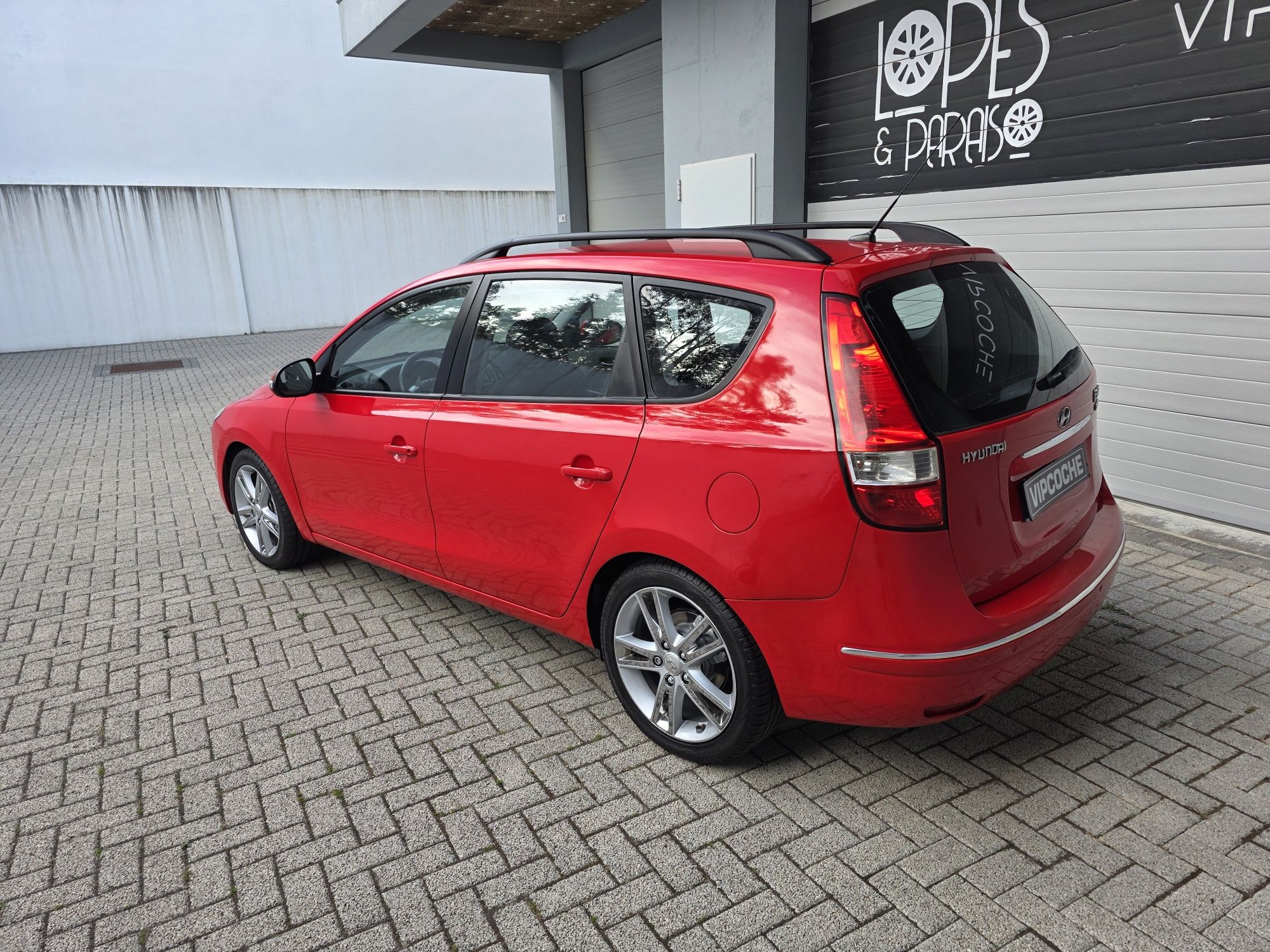 HYUNDAI I30 CW STYLE 1.6CRDI 115CV  - Excepcional