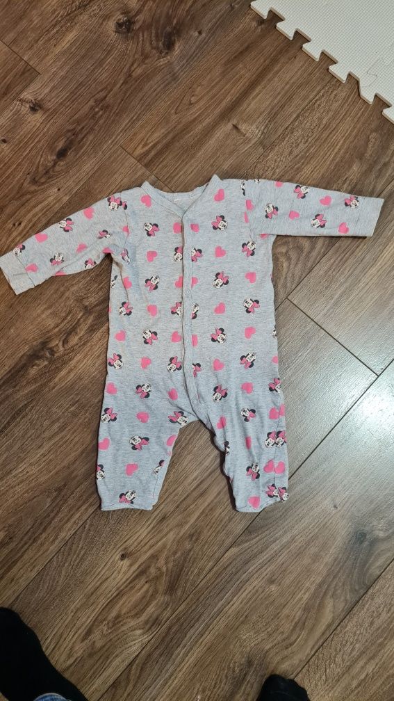 Pajac r. 68 H&M piżamka jednoczęściowa