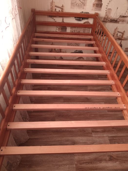 Продаю кровать, ліжко с матрасом