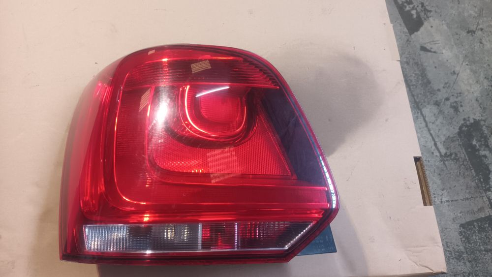 Farolim trás  vw polo de 2012