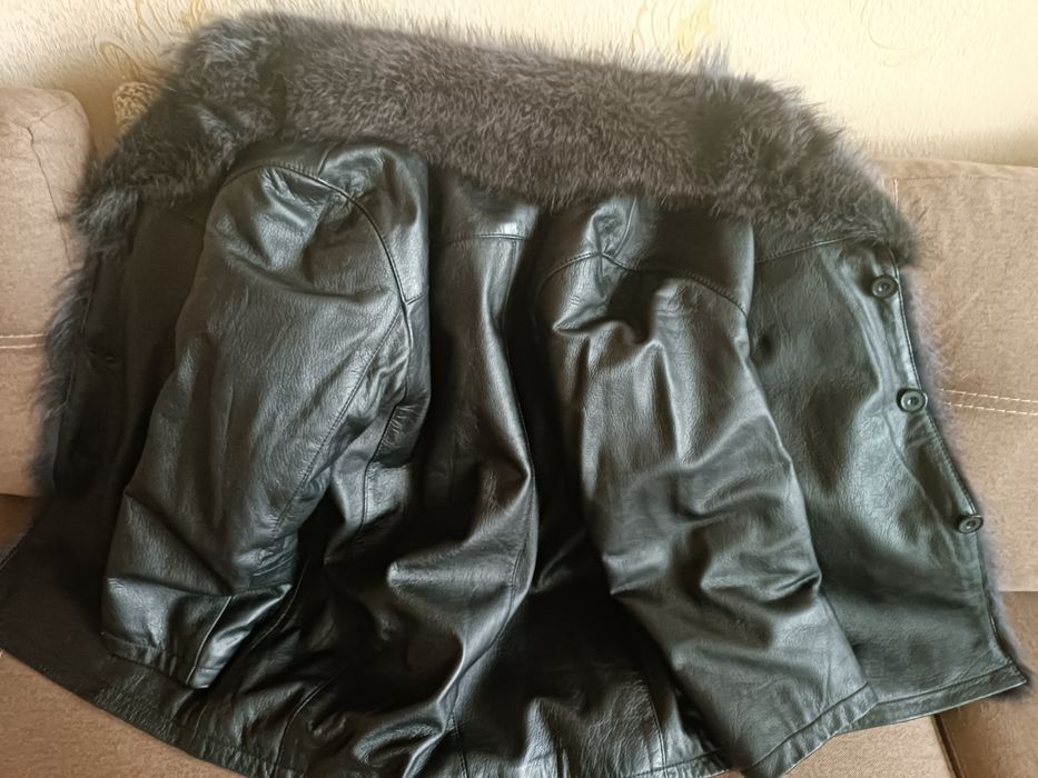 Чоловіча шкіряна дублянка,куртка зимова з хутром єнота на зріст до 175