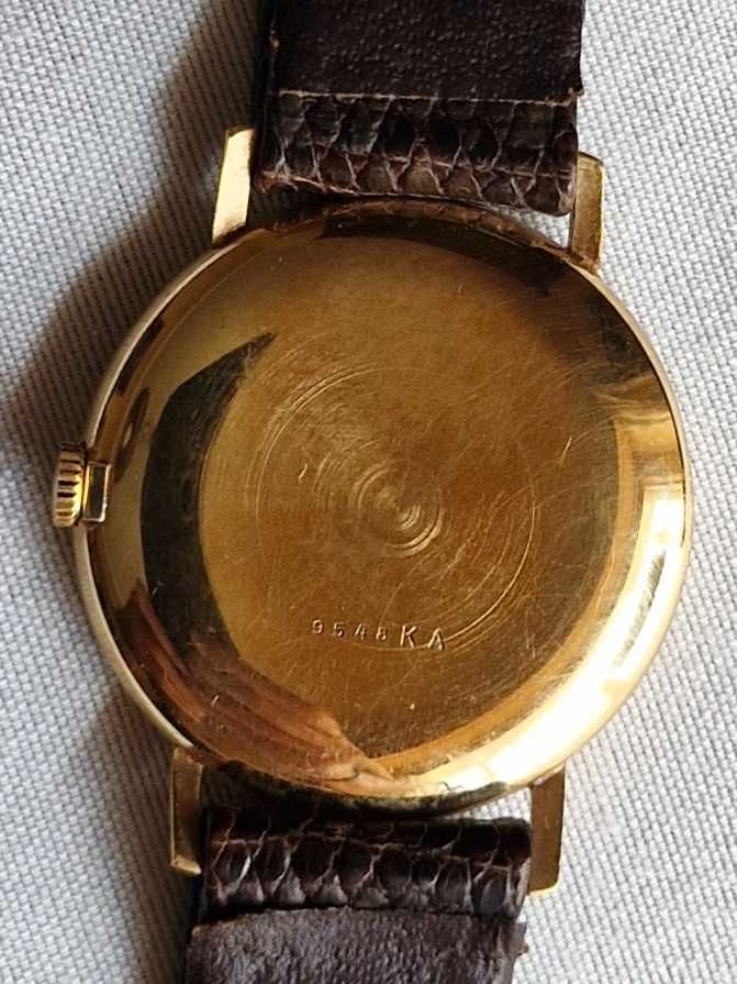 Relógio Suiço em Ouro