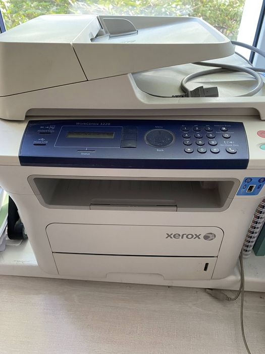 Чорно-білий принтер Xerox WorkCentre 3220