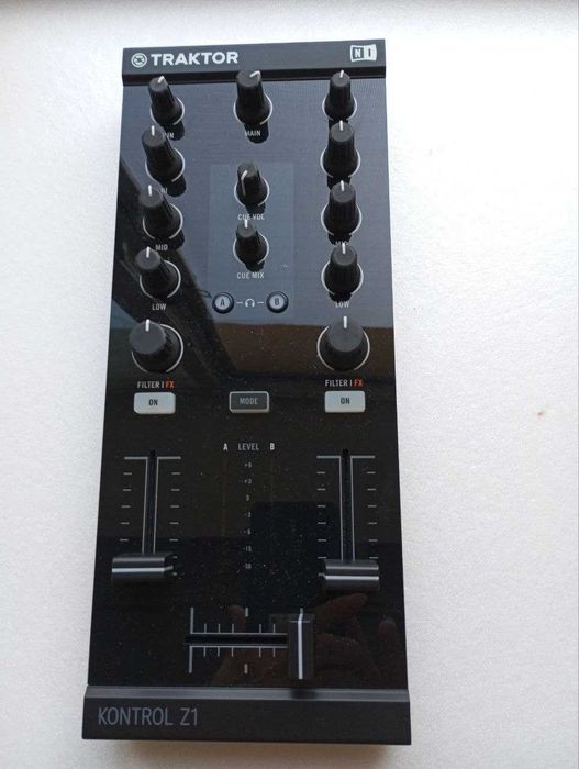 Traktor Kontrol Z1