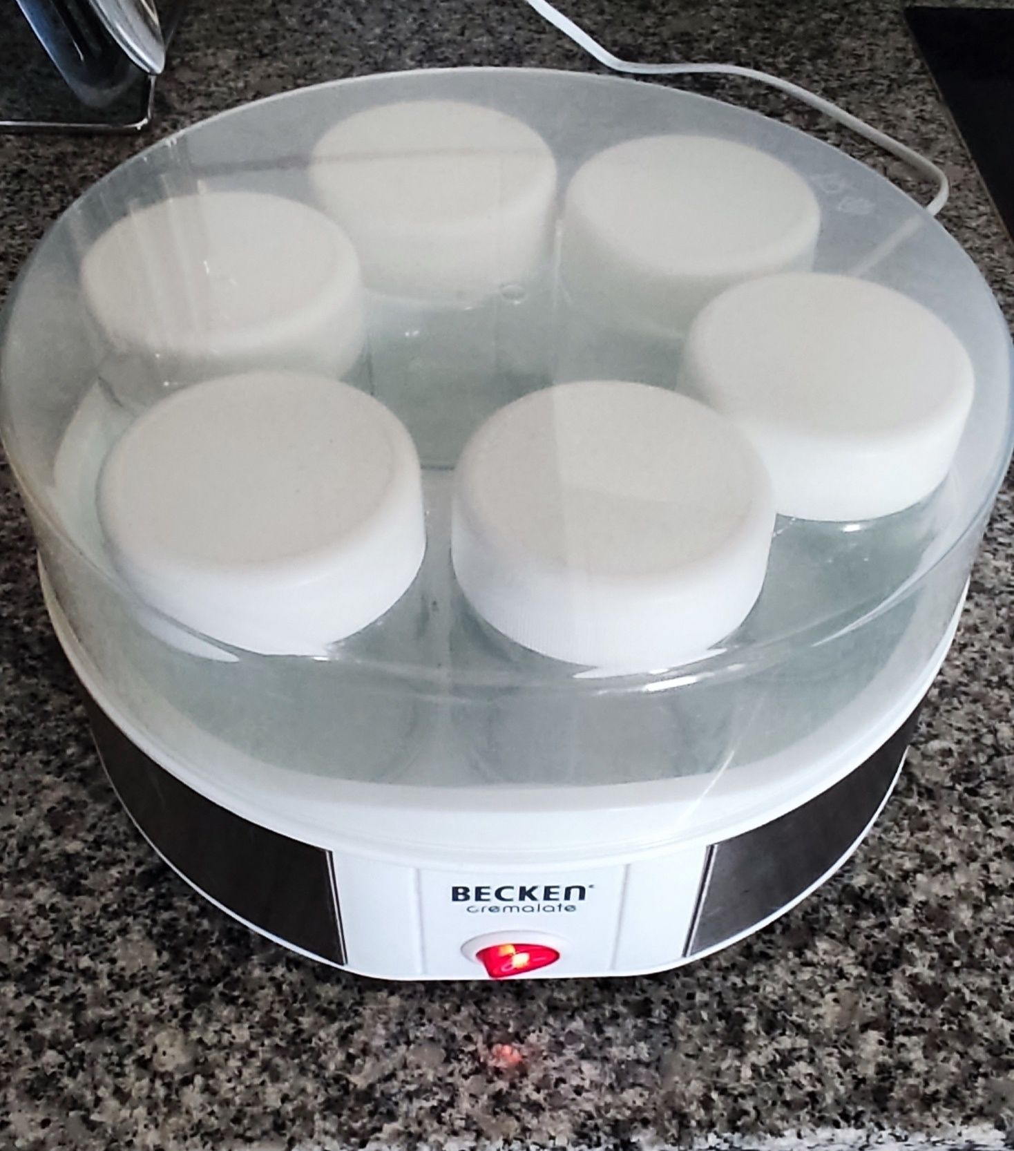 Iogurteira Becken