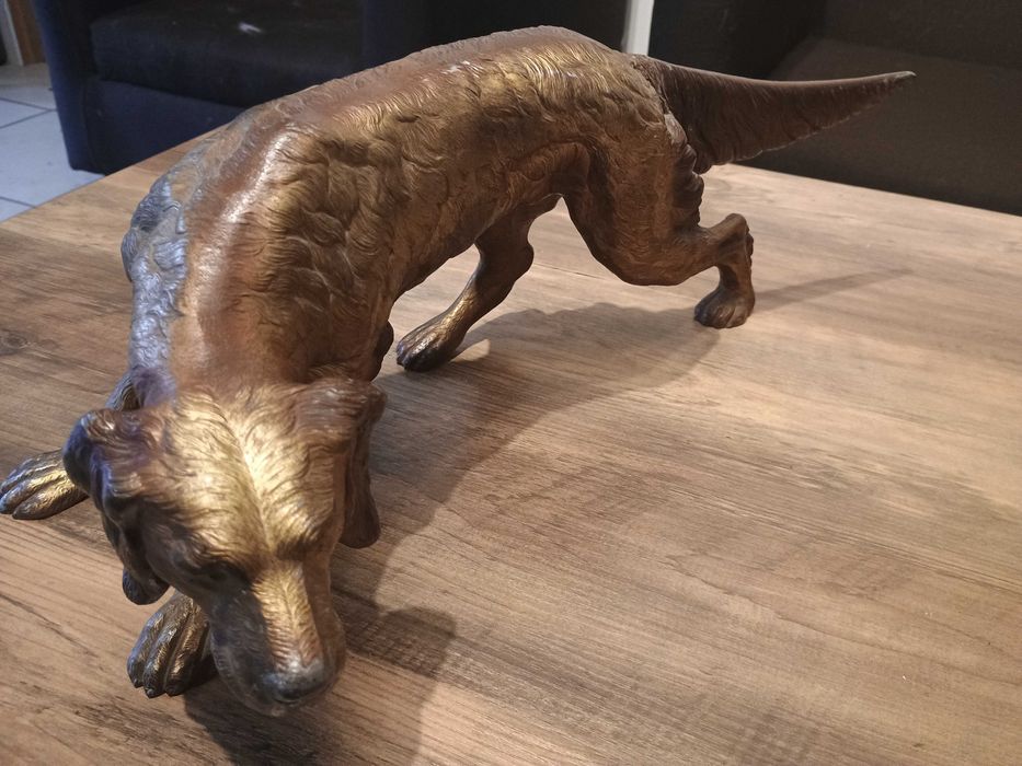 stara duża  metalowa figura  Psa