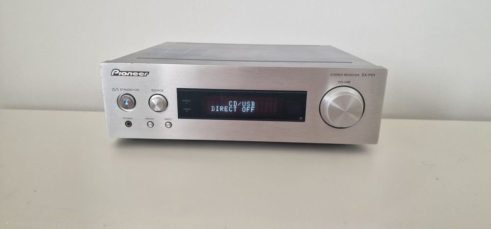 Amplituner Pioneer SX-P01