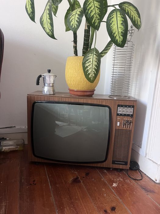 Tv antiga Telefunken