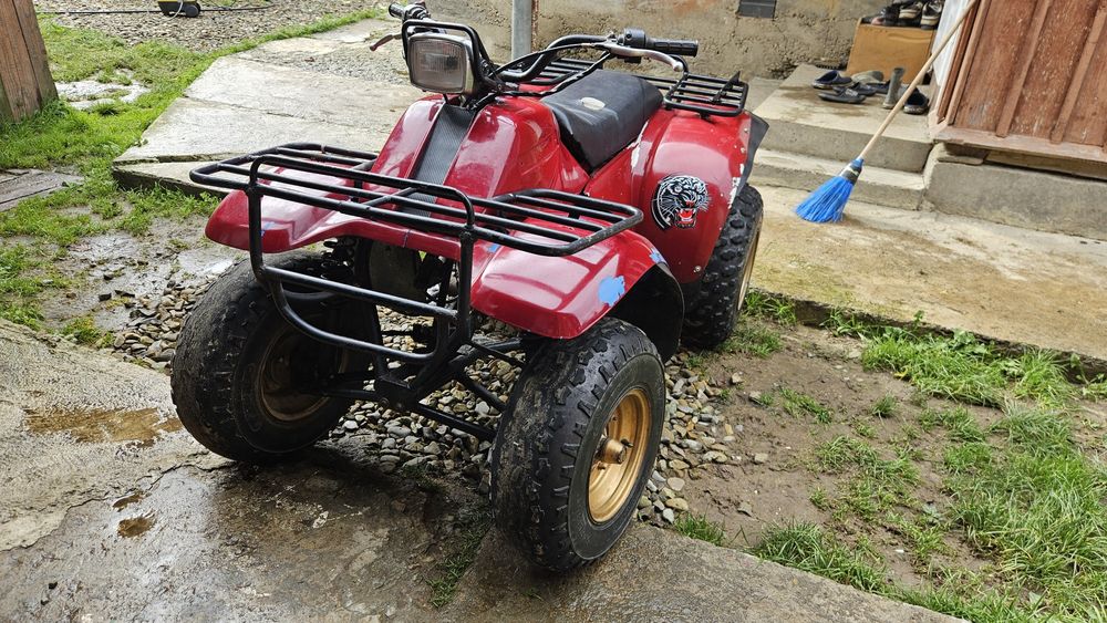 Квадроцикл Polaris