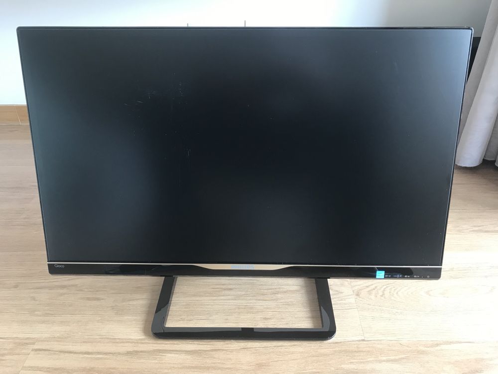 Monitor LCD Philips 27”com Ambiglow