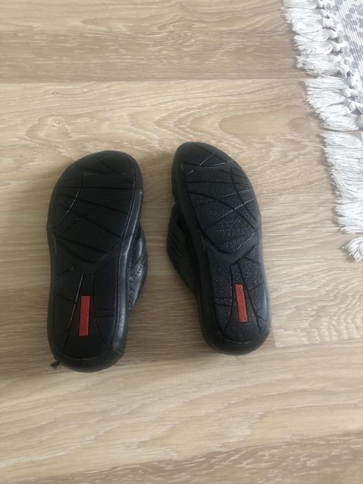 Шльопанці літні, шкіряні