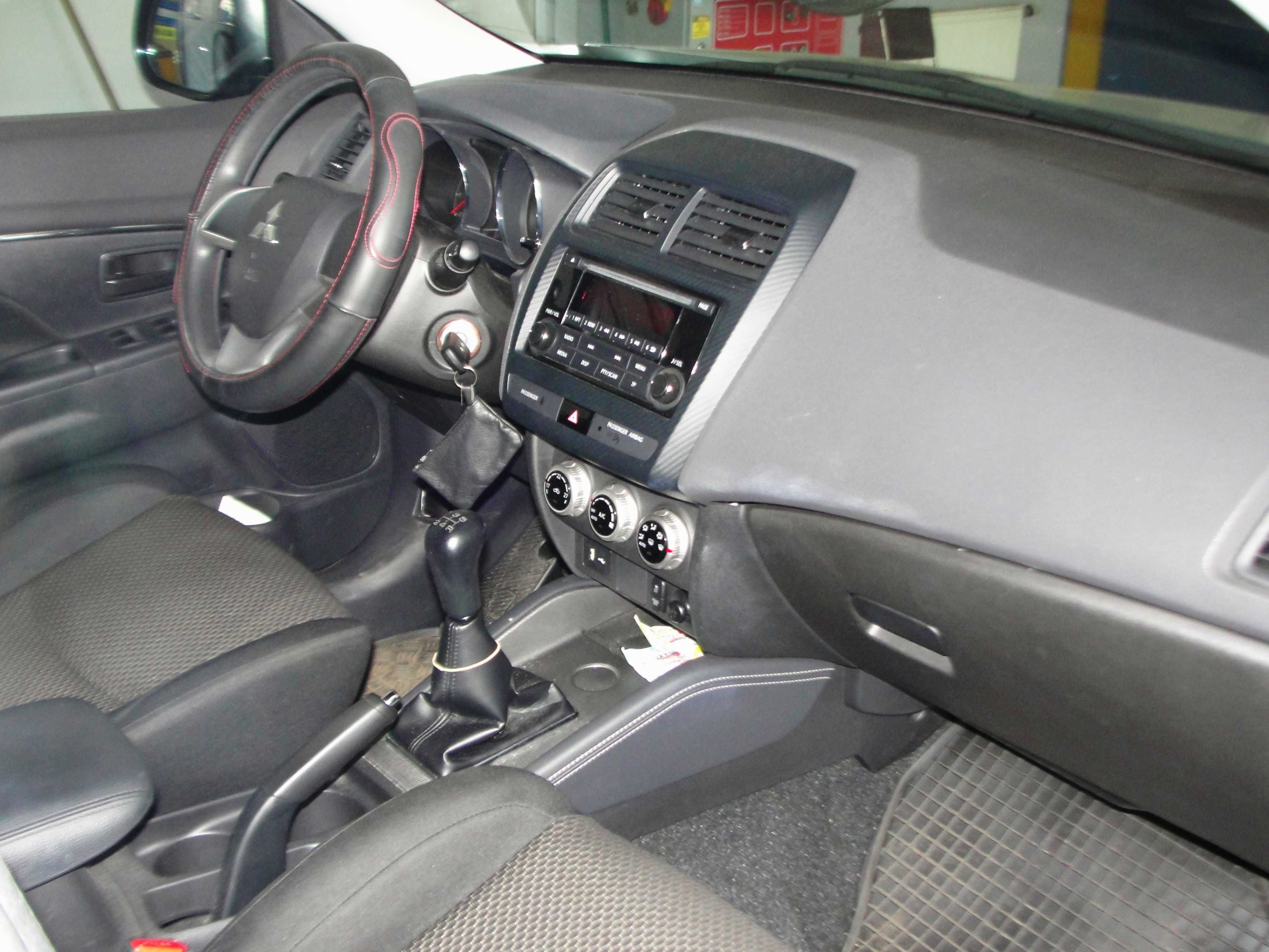 Mitsubishi ASX stan idealny mały przebieg