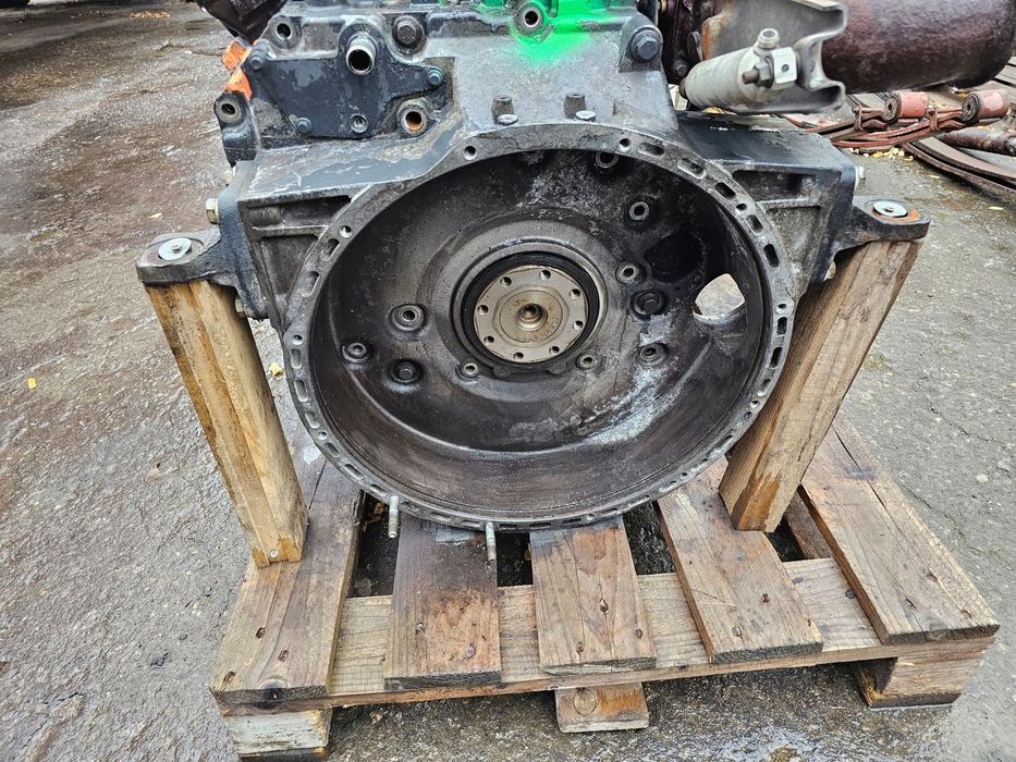 OBUDOWA OSŁONA SPRZĘGŁA KOŁA ZAMACHOWEGO IVECO EUROCARGO 3.9 TECTOR 140 160 180 KM E4 E5 06-15 rok