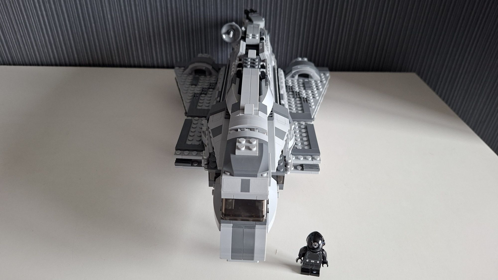 Lego star wars 75106 gozanti