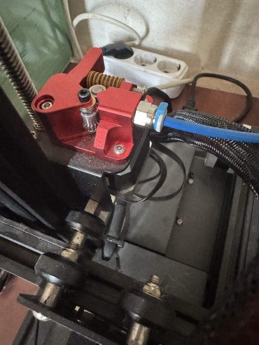 Creality ender 3v2 на запчастини або під ремонт