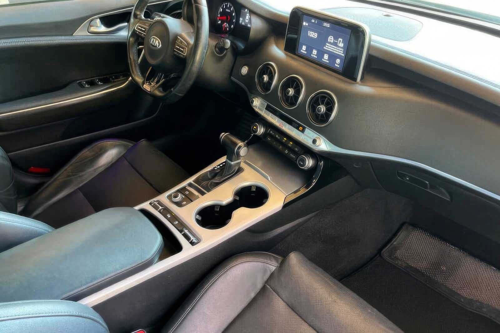 2020 Kia Stinger