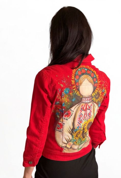 Джинсова куртка з ручним розписом Берегиня