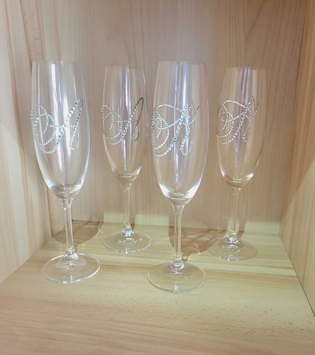 Весільні келихи (свадебные бокали)