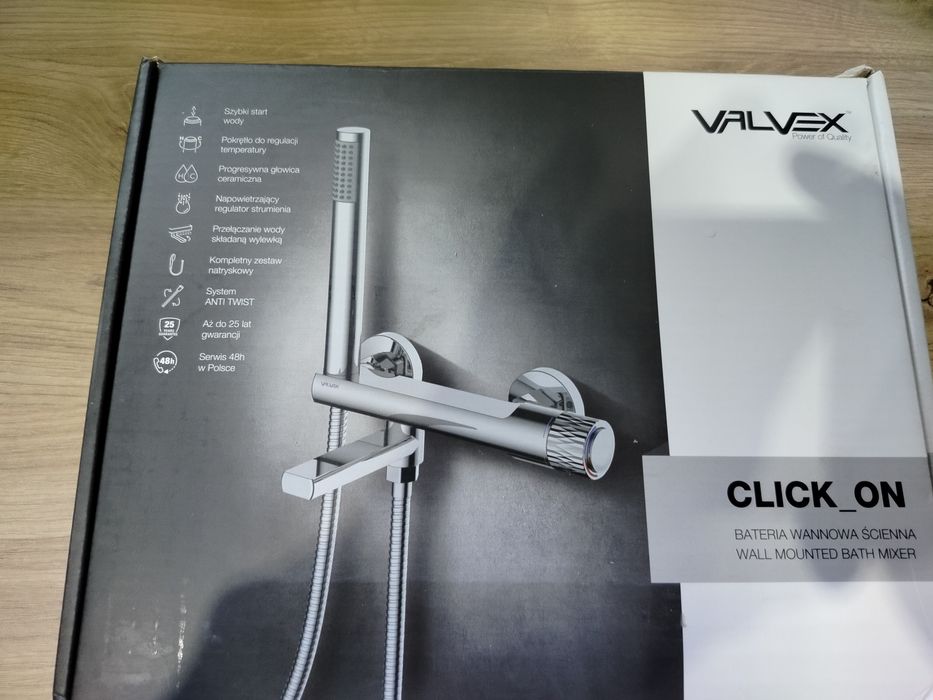 Bateria wannowa valwex ścienna na click