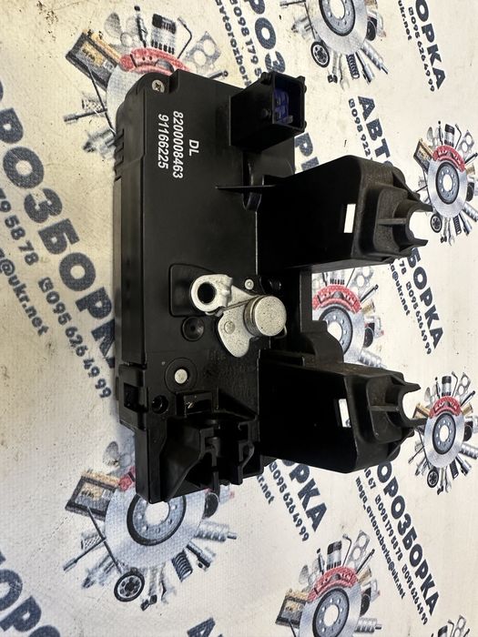 Центральний електрозамок здвіжной двері Renault Trafic Opel Vivaro 2