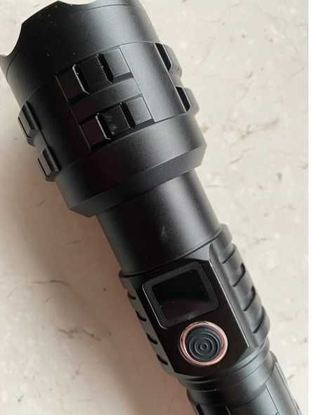 Latarka LED akumulatorowa taktyczna MOCNA POWERBANK