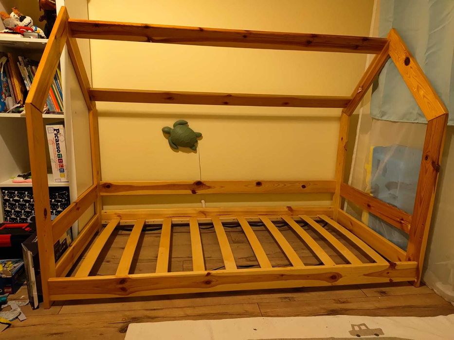 Łóżko Domek dziecięce 160x80 dla dzieci sosna D5