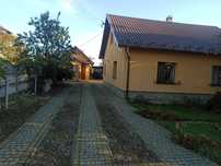 2-поверх. будинок з ремонтом,120 кВ.м.ділянка 68 сот,Назавизів