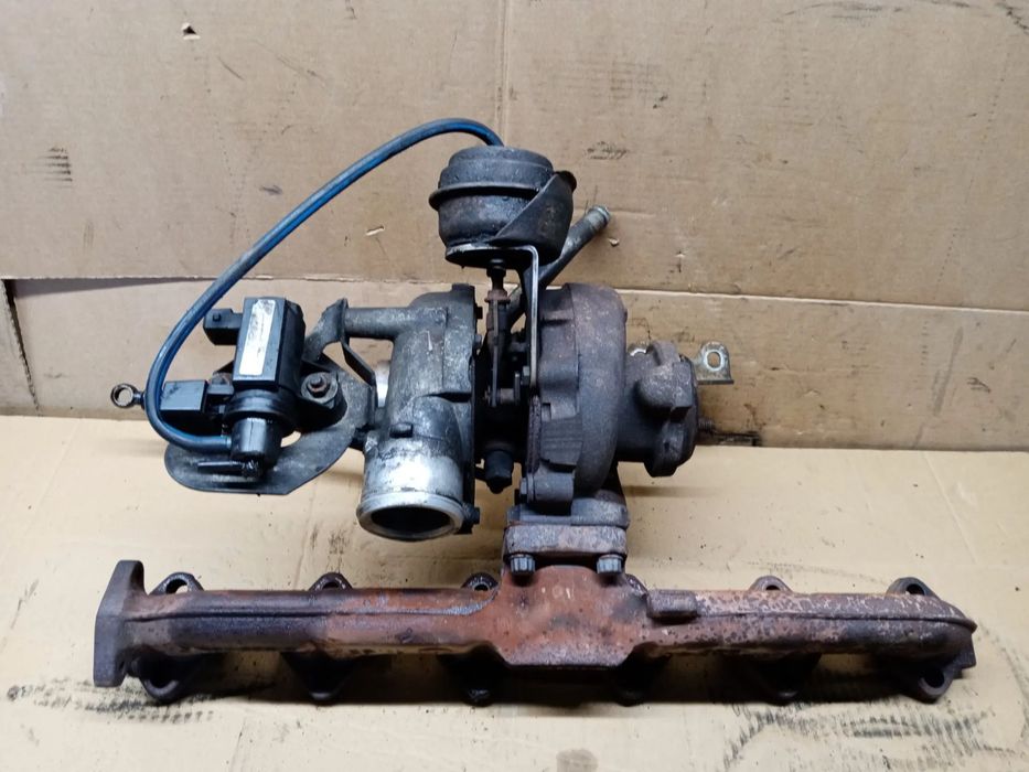 Turbina turbosprężarka kolektor BMW 5 E39 3.0D M57 184KM
