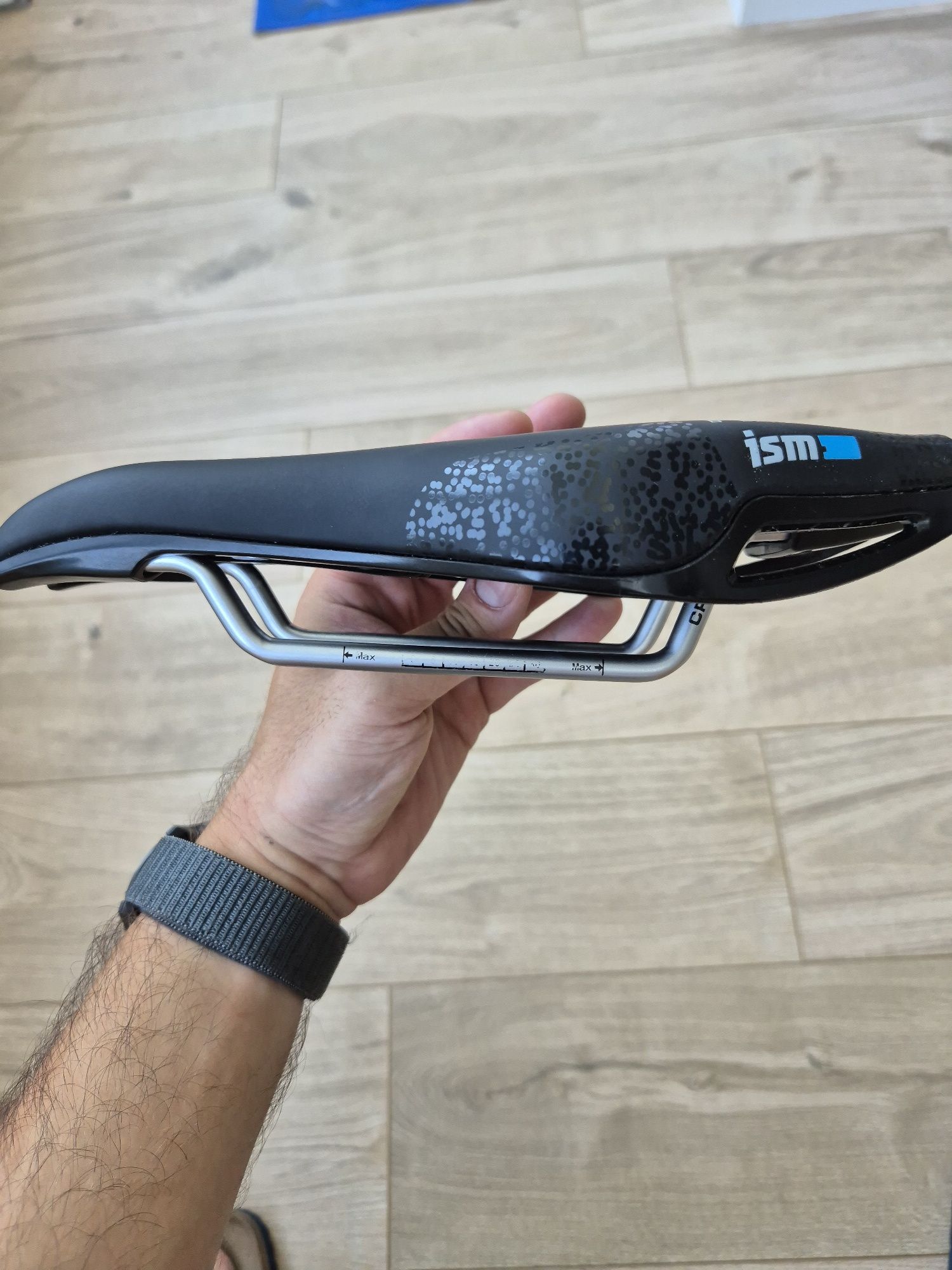 Selim ISM PN 4.1 40 - Performance Triathlon/TT - Excelente Estado