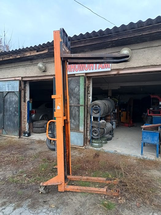 Штабелер погрузчик гідравлічний