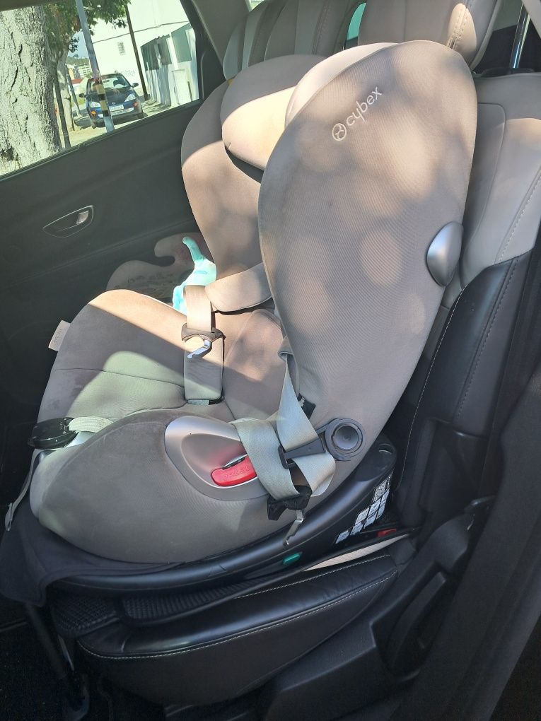 Cadeira auto Cybex Sirona