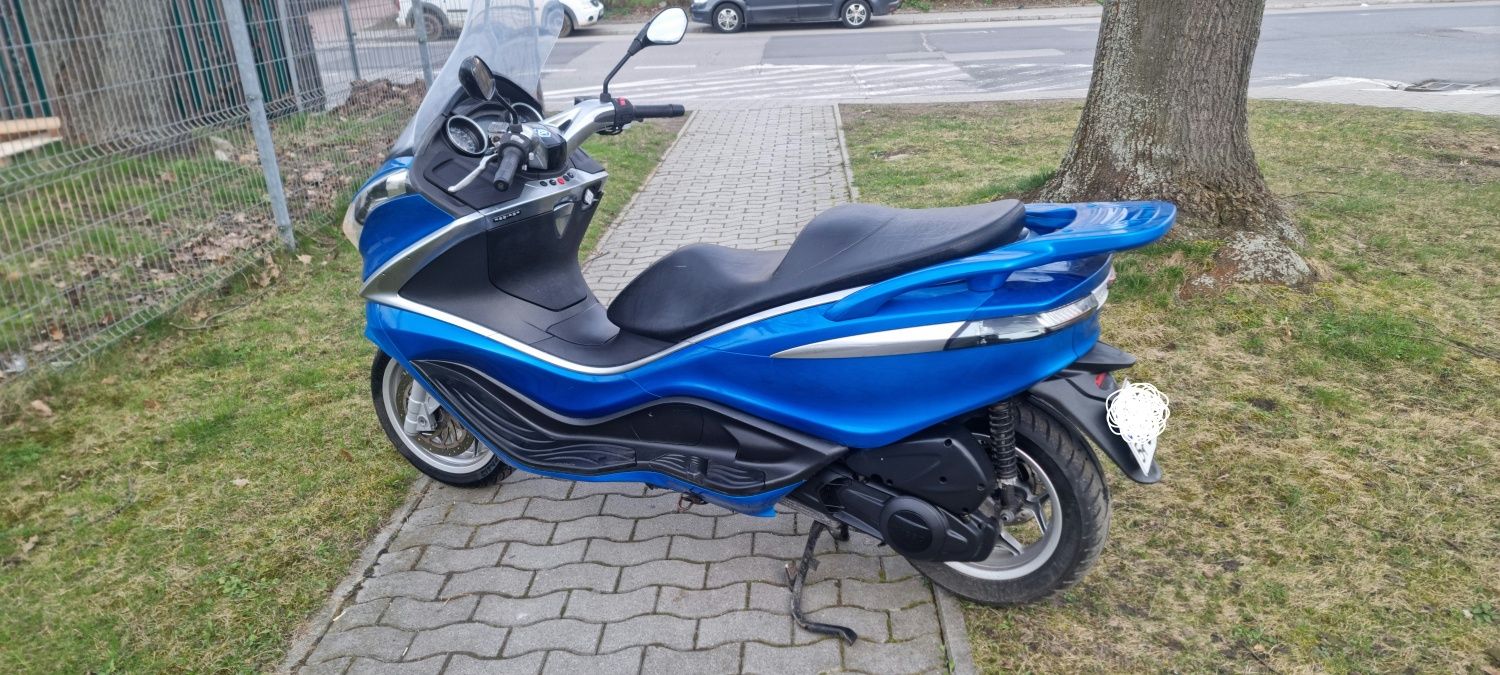 Piaggio x10 125cm