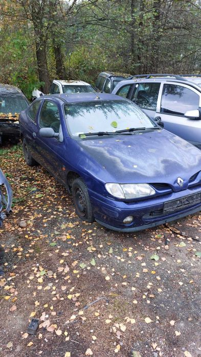 Posiadam czesci renault megane 1 coupe  1.6  8v