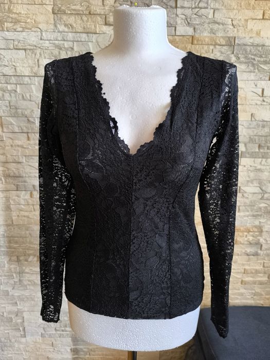 Koronkowa bluzka damska