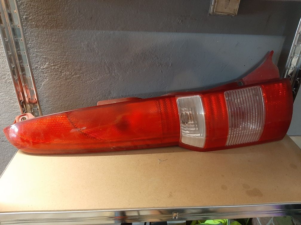 Fiat panda lampy tylne prawa lewa