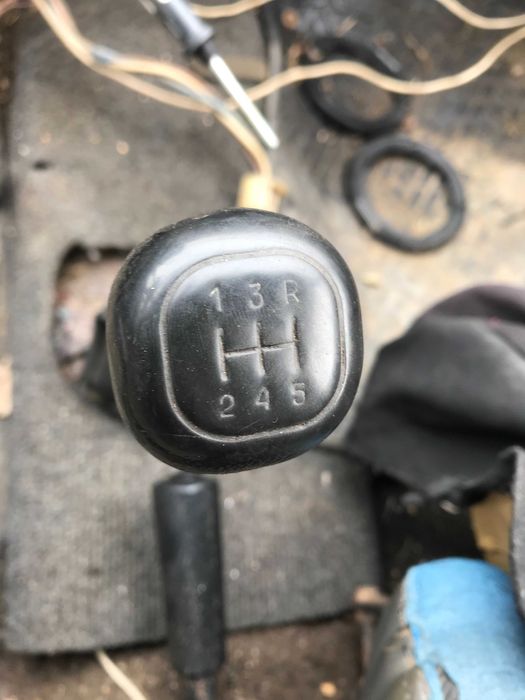 Заз Таврія, Славута шрот розборка запчастини стартер  Кпп мотор