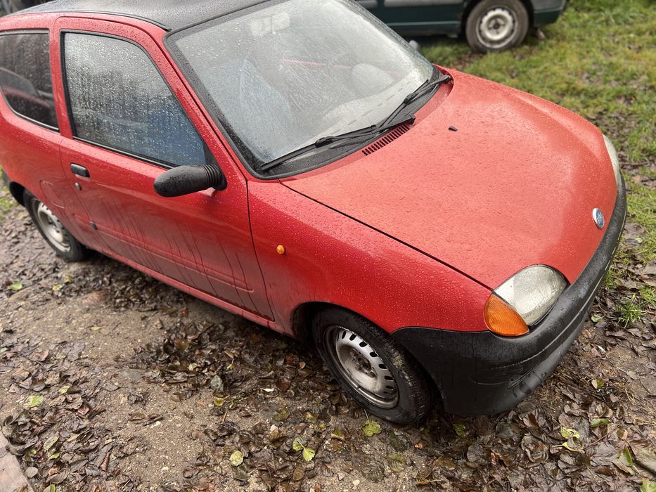 Seicento 900 z hakiem wazne oplaty