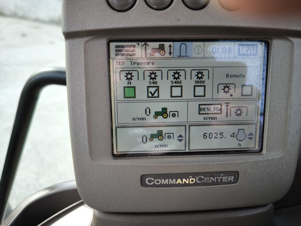 John Deere 6830 premium . 6000 horas caixa 50km