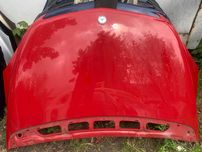Mercedes B klasa W245 Maska pokrywa silnika czerwona