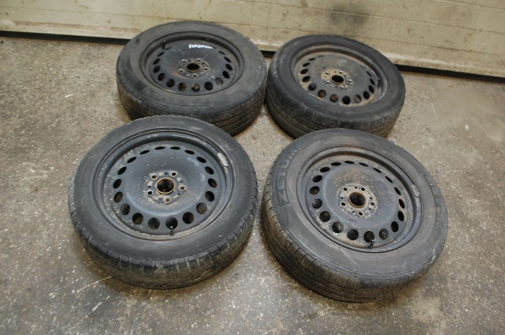 KOŁA FELGI STALOWE + OPONY 5QA601027C 5X112 6.5J ET48 205/60R16 AUDI A4 VW SEAT SKODA