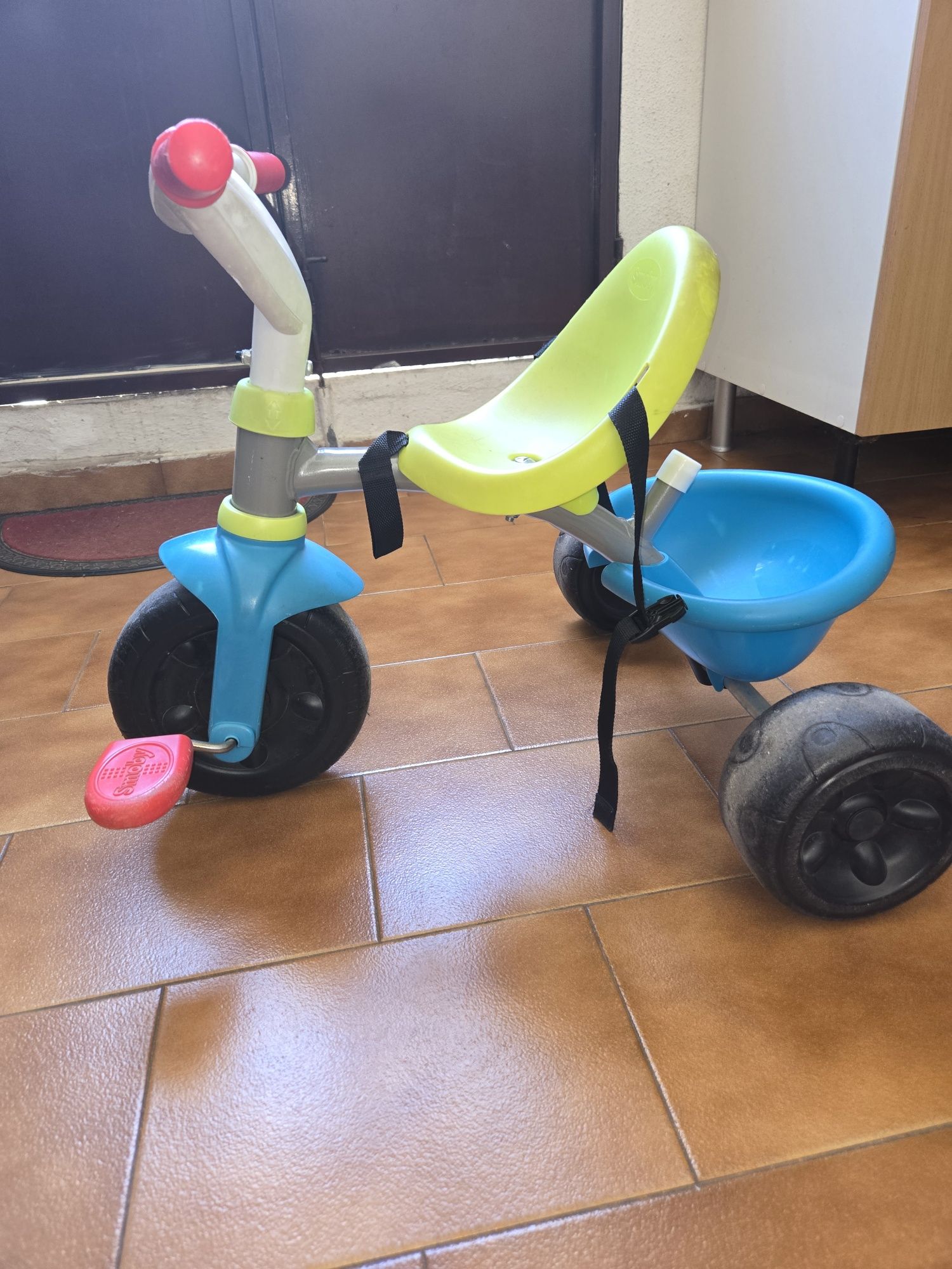 Triciclo para crianca