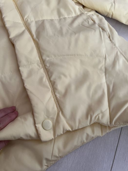 Зимова пухова куртка з натуральним хутром