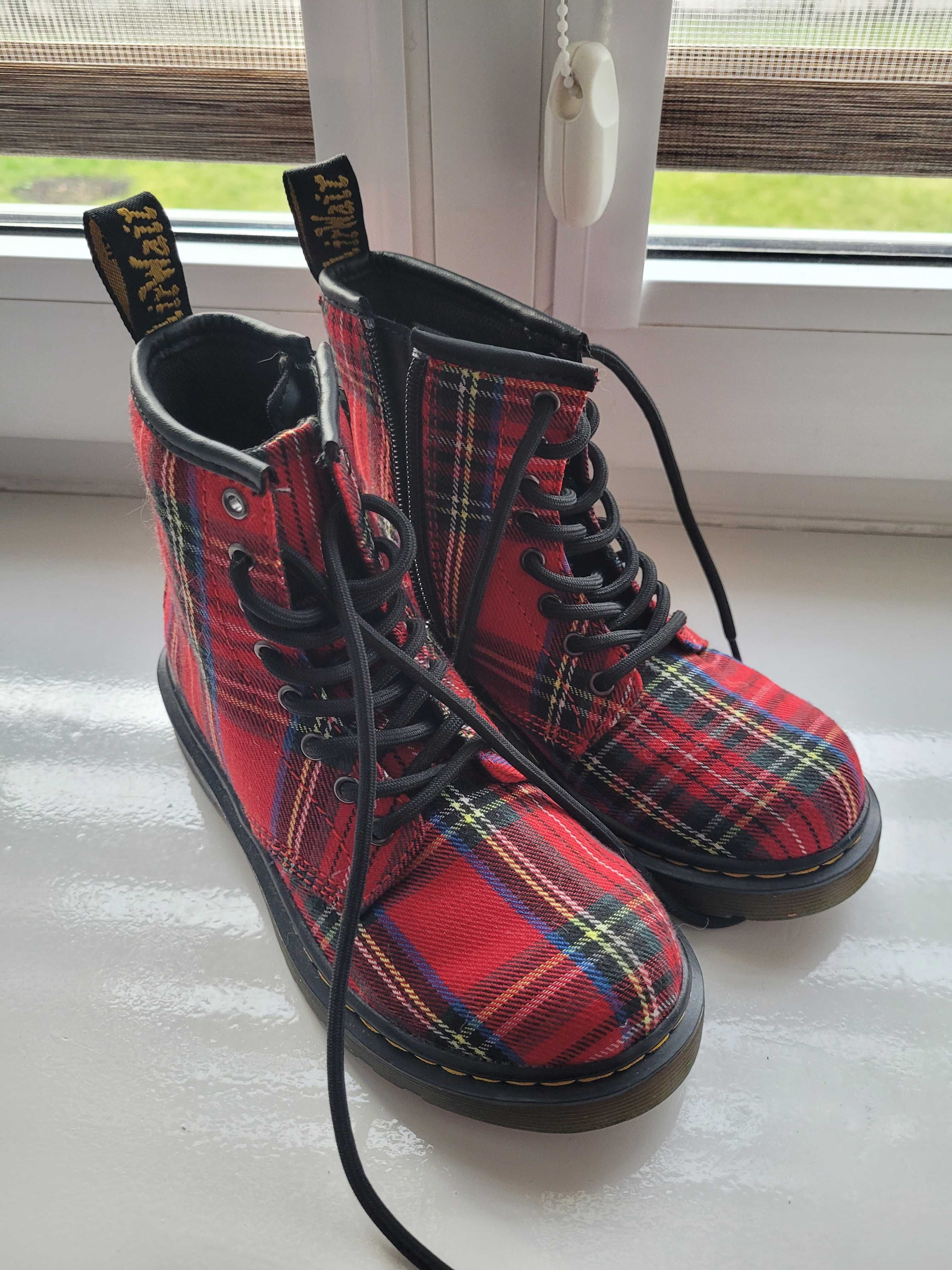 Buty Dr.Martens dla dziewczynki