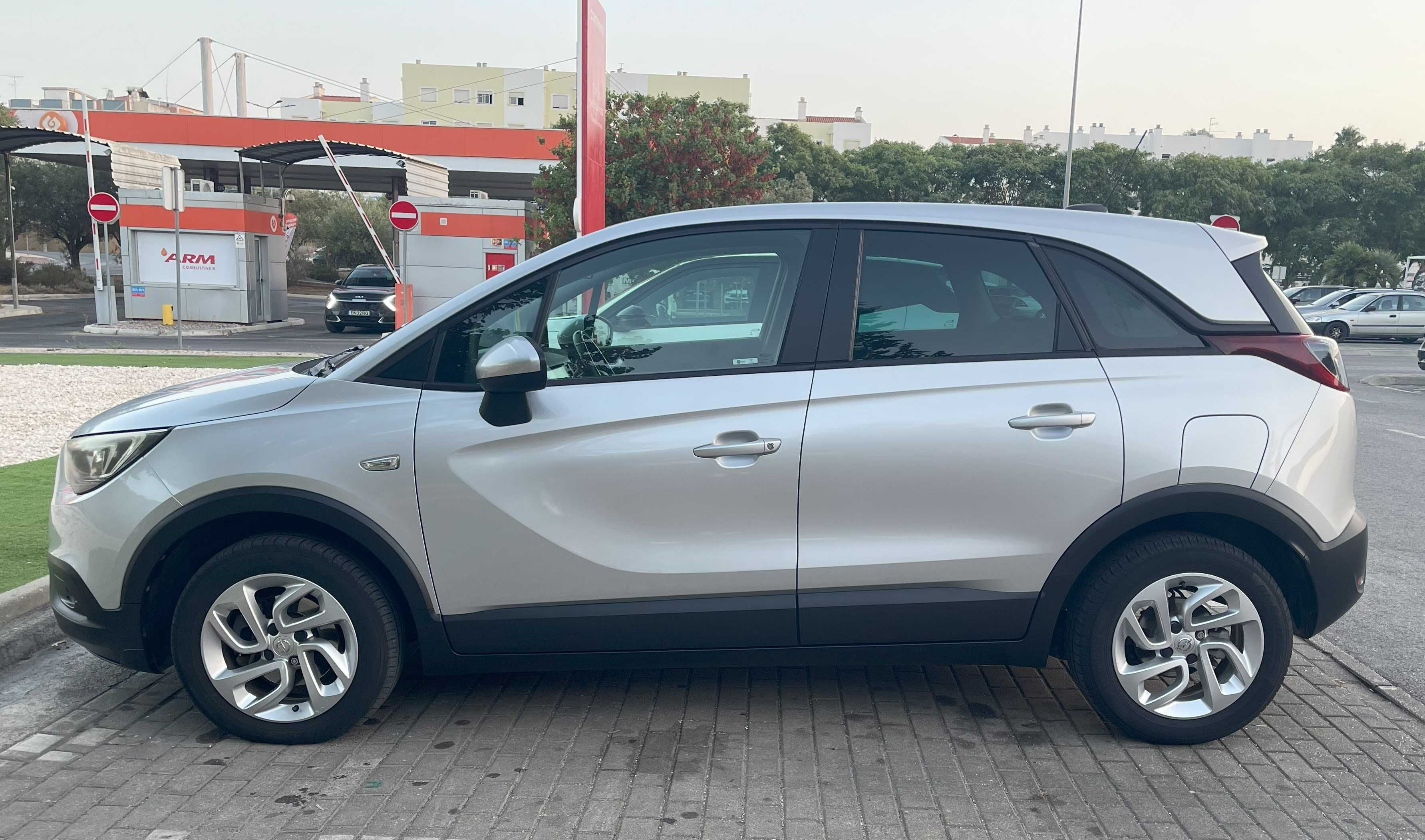 Opel Crossland X, 2017