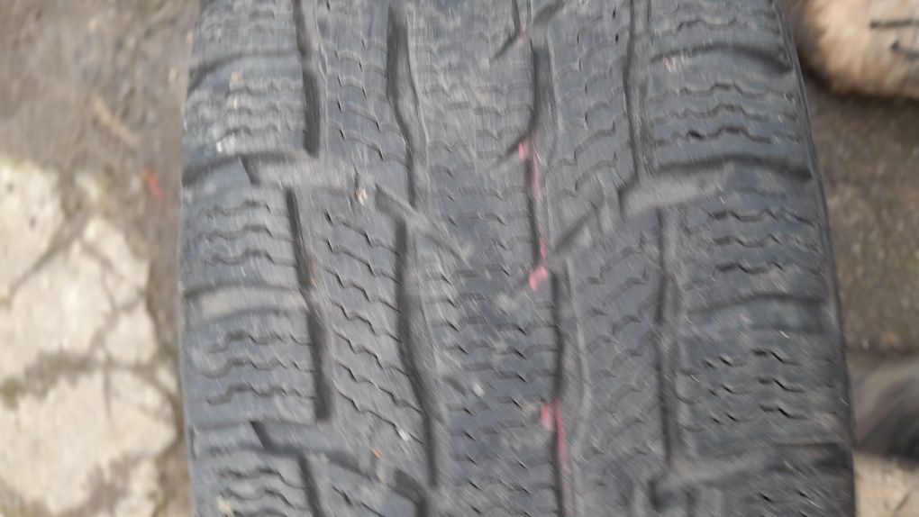 Opony nokian 205/ 65r 16 c zimowe