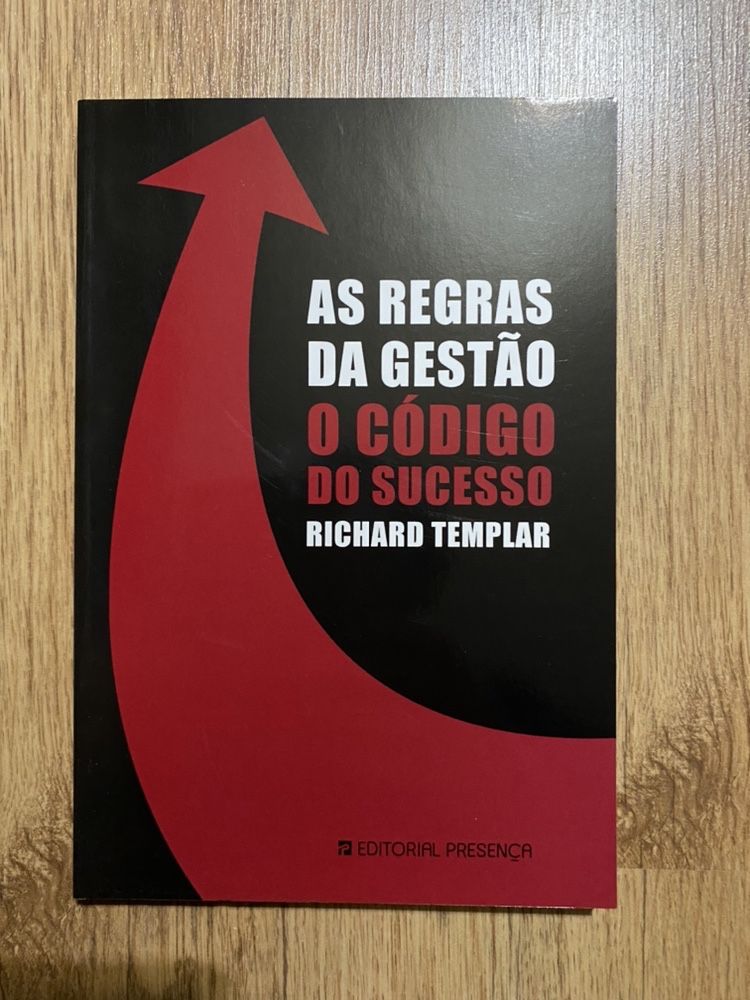 Livro vários: 10€ cada oferta portes