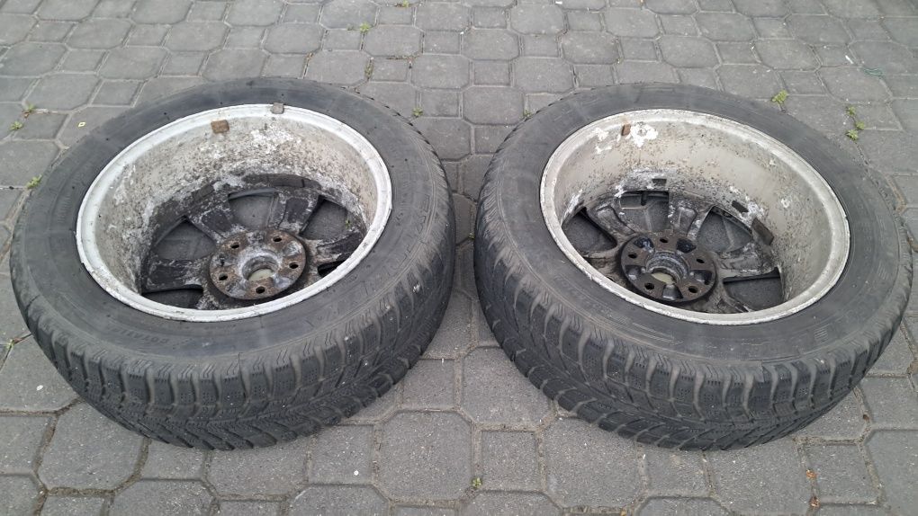 4 używane alufelgi 16" Mazda (i inne) z oponami zimowymi Continental 2
