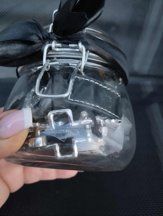 Słoik z biżuterią niespodzianka box mystery jar glam rock czachy krzyz