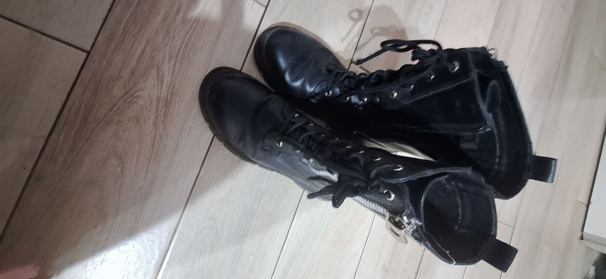 Buty damskie glany
