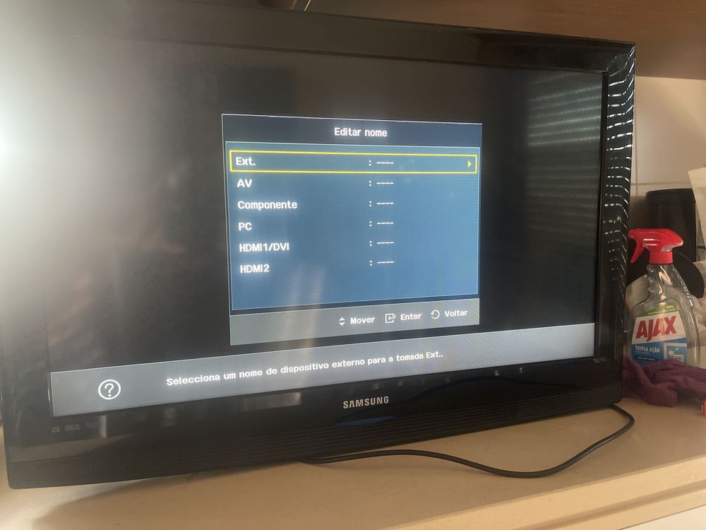 TV Samsung 32’’ – usada, sem comando e sem suporte